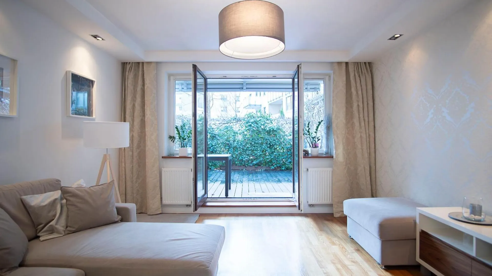 Mokotow Apartament Premium 60M2 + Taras 20M2 Warsaw Apartment
